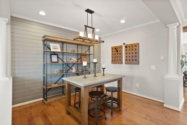 Building Photo - 9502 Lee Ct