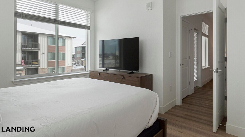 Building Photo - 10670 Jake Jabs Blvd