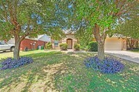 Building Photo - 2617 Hereford Rd