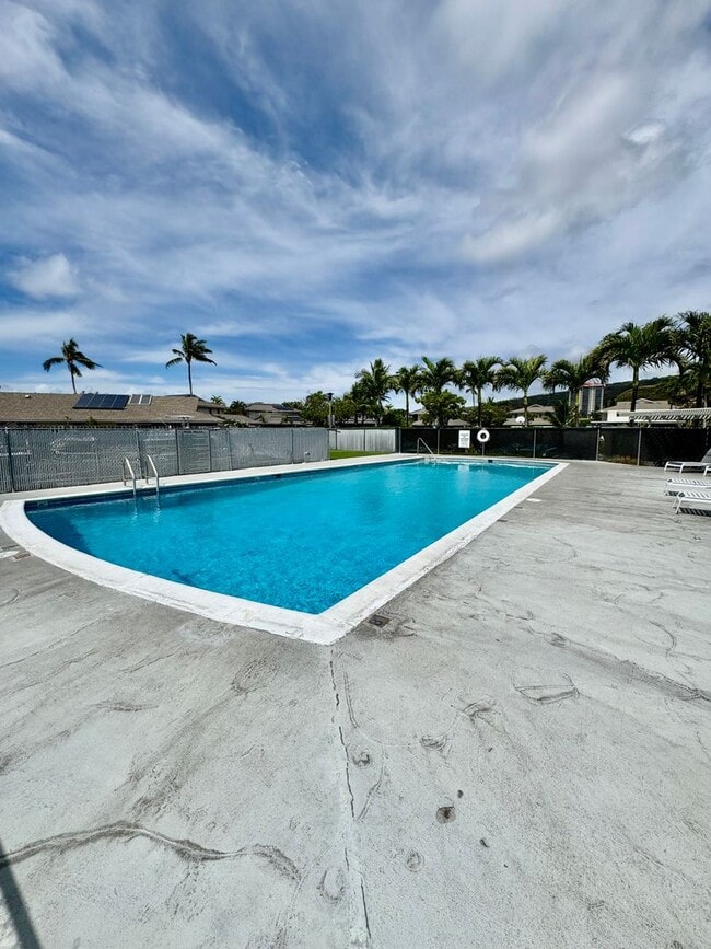 Building Photo - 3/2.5/2 Townhome located in Kuapa Isle, on...
