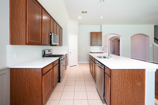 Building Photo - 28038 Emma Gardens Ln