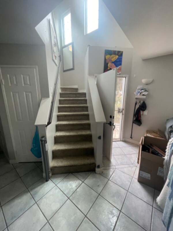 Building Photo - 402 Ferrara Way