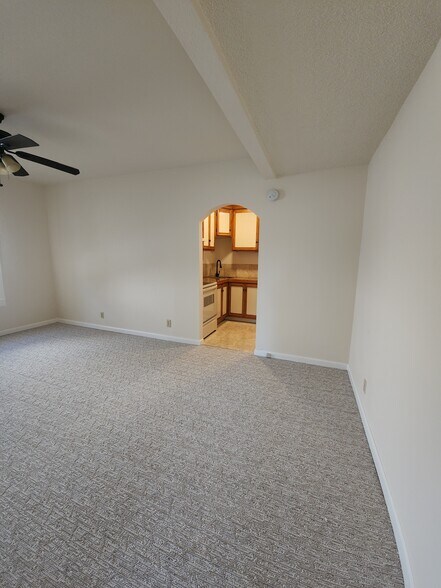 Building Photo - 1123 Eureka Way