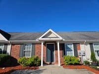Building Photo - 551 Edgecliff Ln