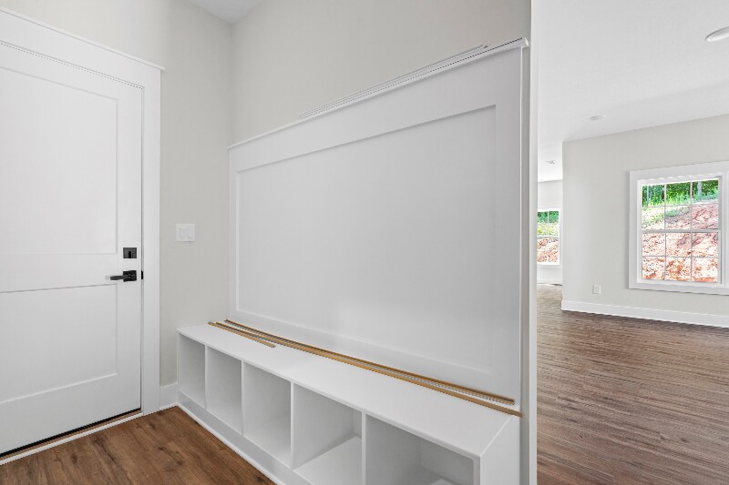 Building Photo - 155 Vast View Wy