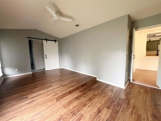 Building Photo - 8702 Dawnridge Cir