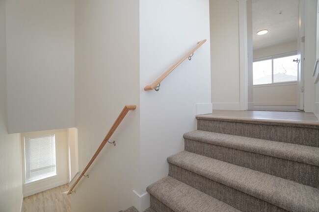 Building Photo - 4626 N Iota Ln