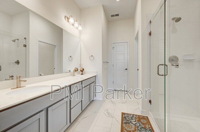 Building Photo - 9287 Twenty Mile Rd