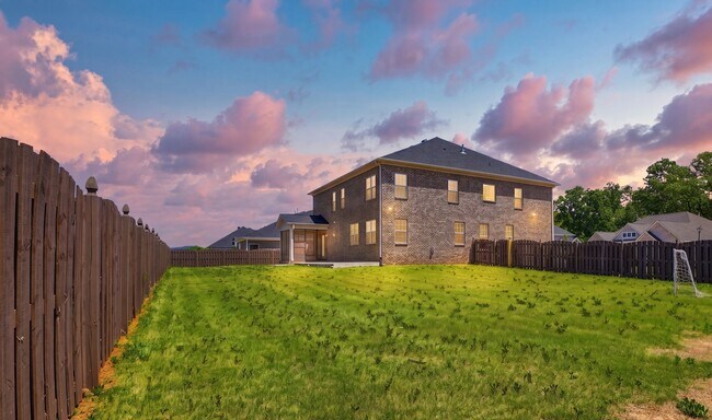 Building Photo - 8129 Tupelo Gum Trce SW
