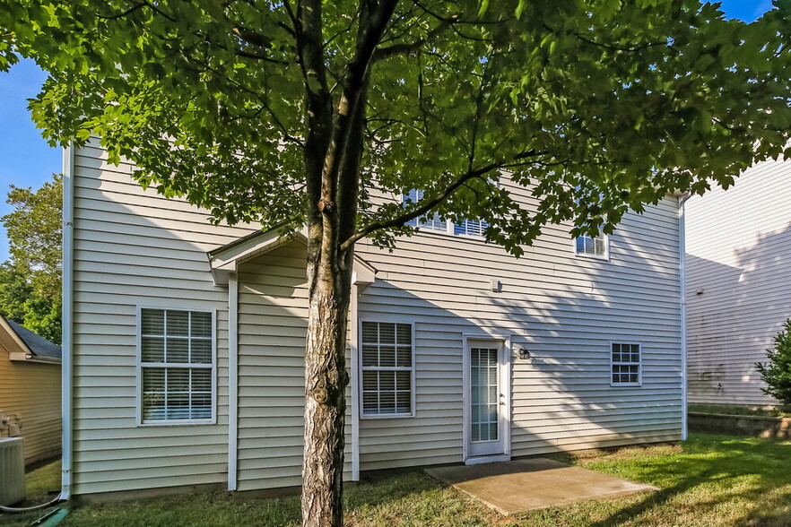 Building Photo - 4346 Clymer Ct
