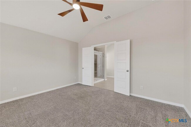 Building Photo - 1160 Water Valley