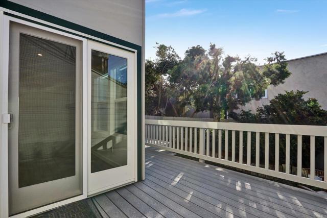 Building Photo - 410 Stratford Ct