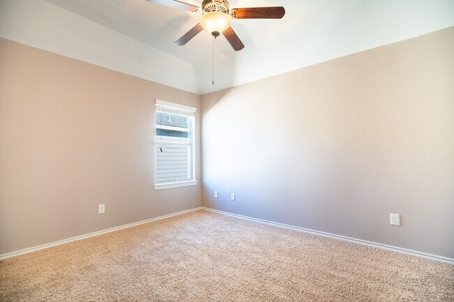 Building Photo - 20226 Blue Lake View Ln