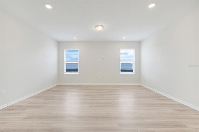 Building Photo - 7357 Ivy Tendril Ave