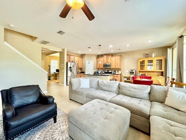 Building Photo - 5105 Oakline View Drive
