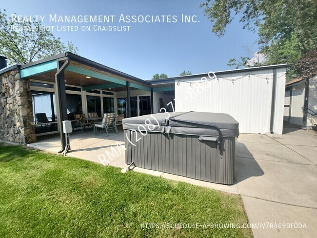 Building Photo - 37 Mesa Vista Dr