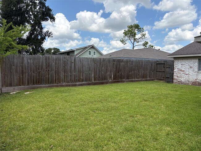Building Photo - 11703 Triola Ln