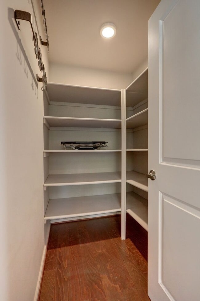 Building Photo - Where Architecture Meets Nature – Private Mercer Island Gem