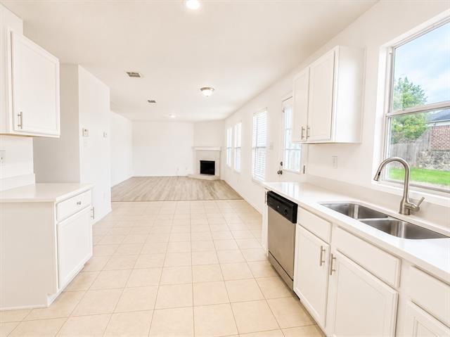 Building Photo - 3608 Willow Creek Trail