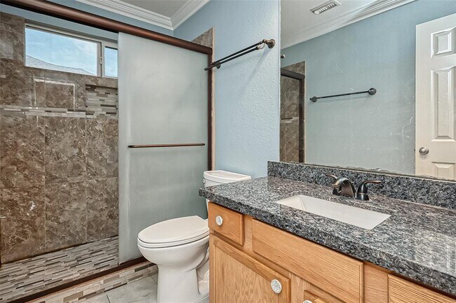 Building Photo - 2218 Falcon Knoll Ln