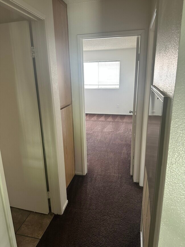 Building Photo - 1639 Orchid Ln