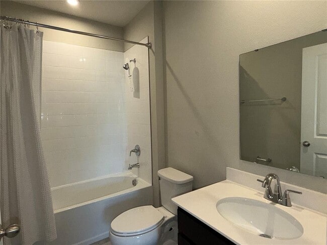 Building Photo - 1109 Lexington Ln