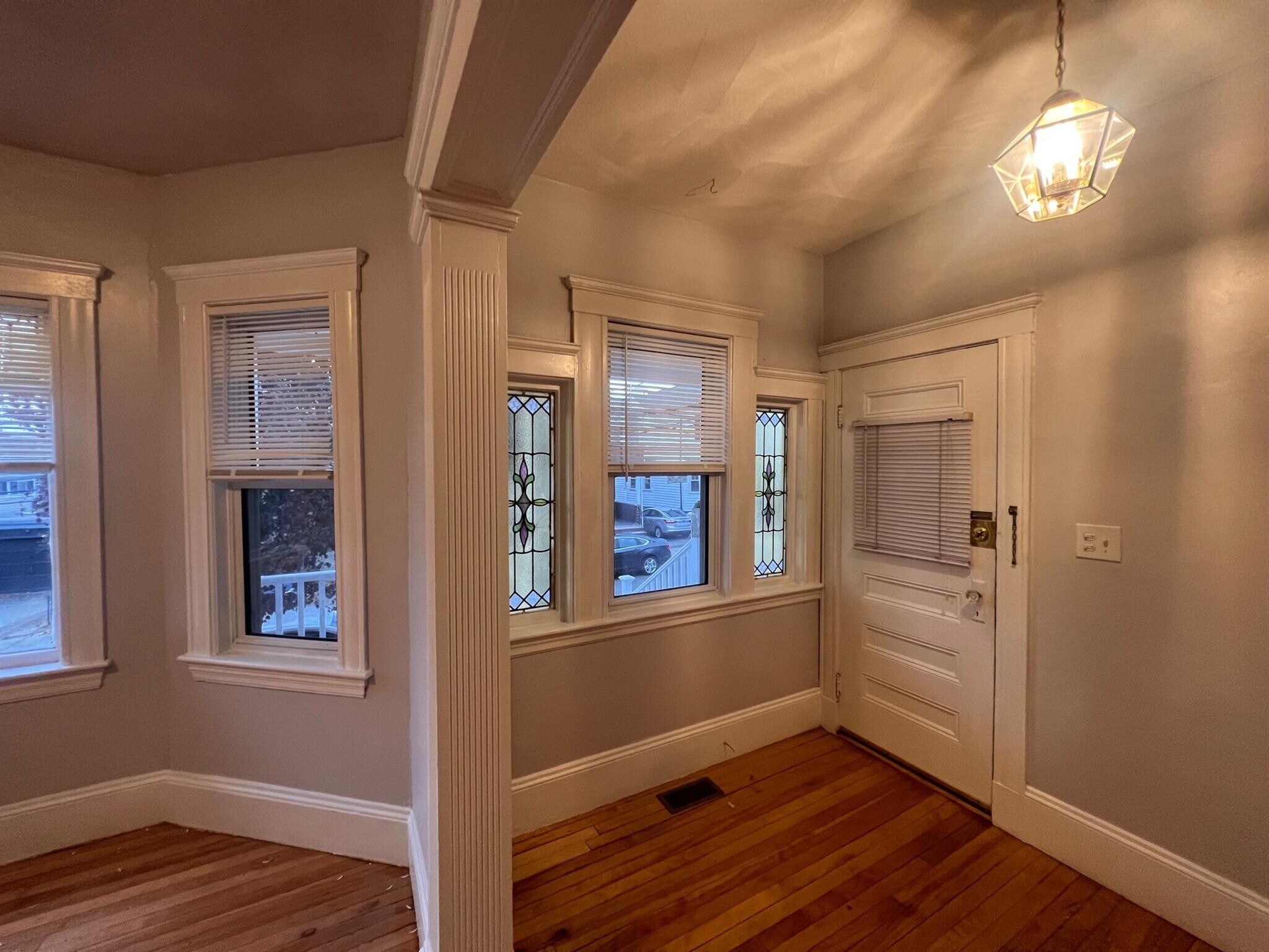 Building Photo - 108 W Quincy St