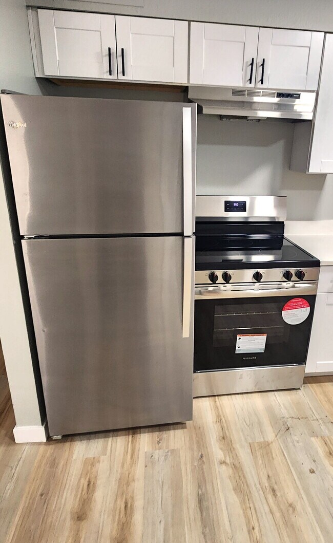 Building Photo - Updated 1BR in North Phoenix – New Kitchen...