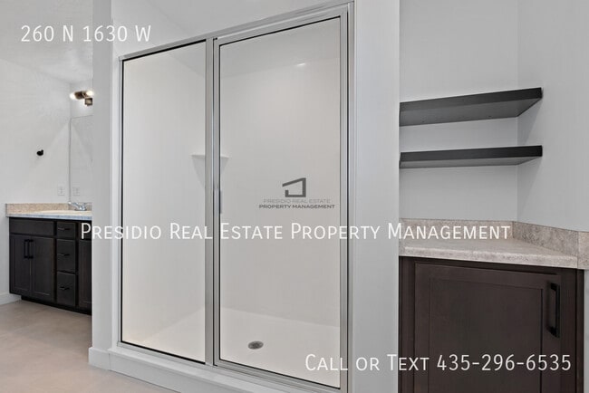 Building Photo - 260 N 1630 W