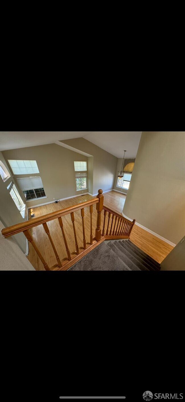 Building Photo - 4009 Pillsbury Ct