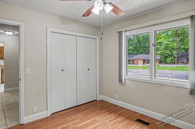 Building Photo - Cortez Golf Area | Townhome | Unfurnished