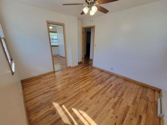 Building Photo - 1151 Elba Ave