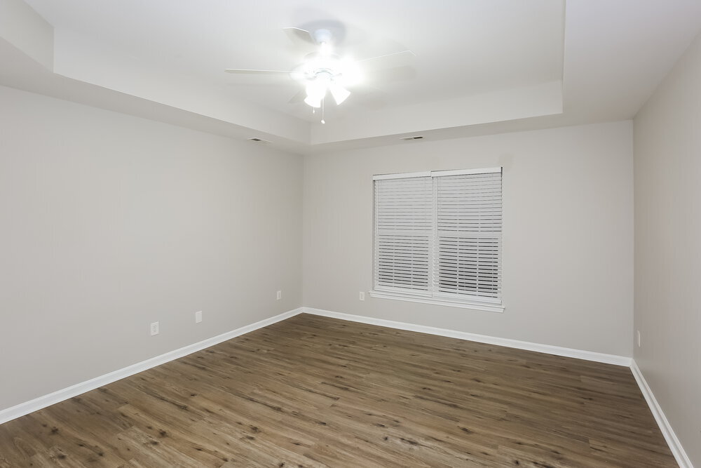 Building Photo - 7215 Hathaway Ct