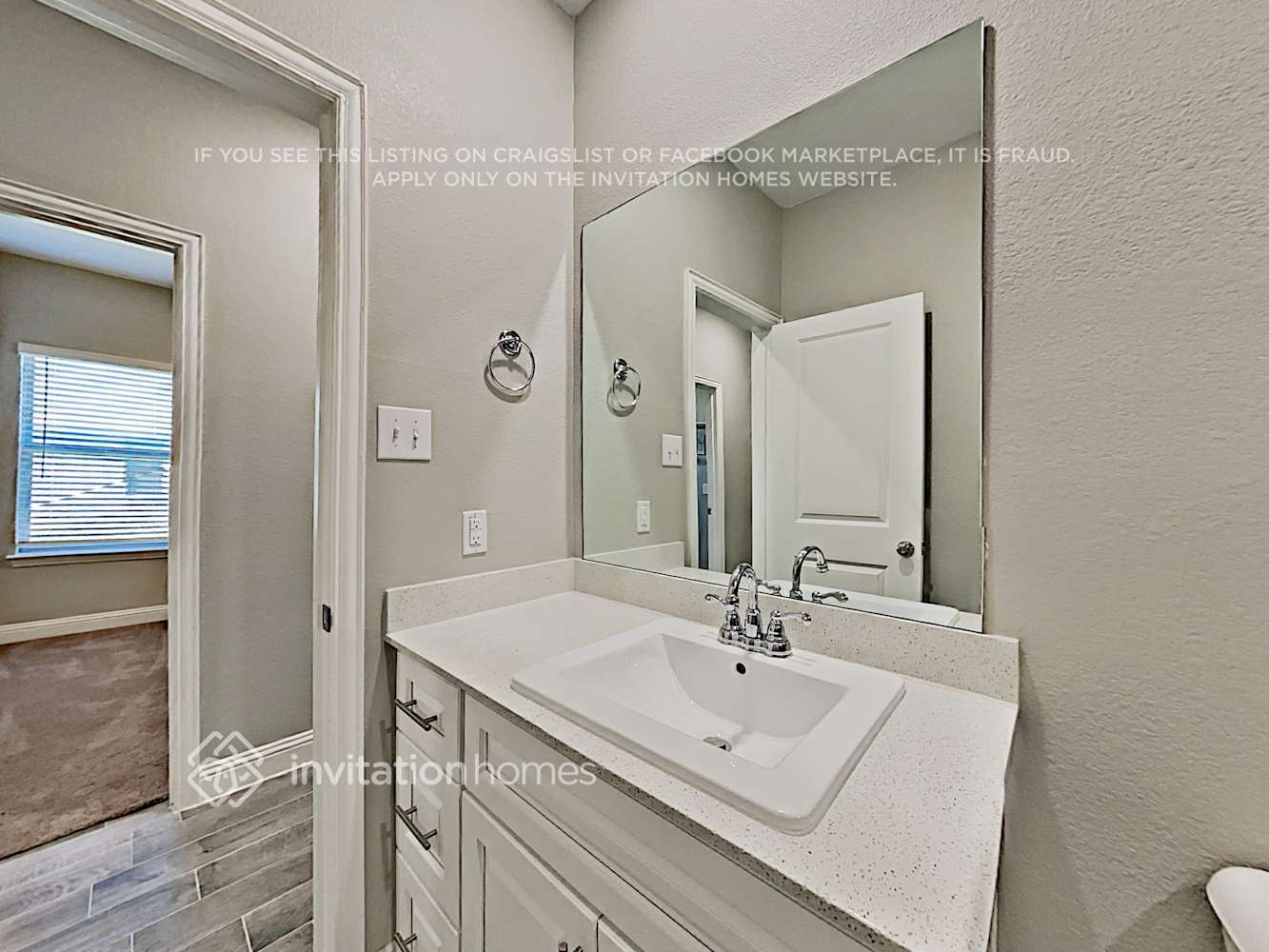 Building Photo - 1638 Luckenbach Dr