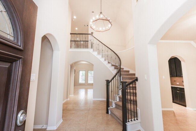 Building Photo - 4243 Bayou Hollow Ln