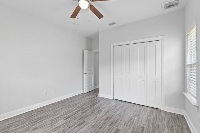 Building Photo - Beautiful Crooked Creek Home Monticello For Rent