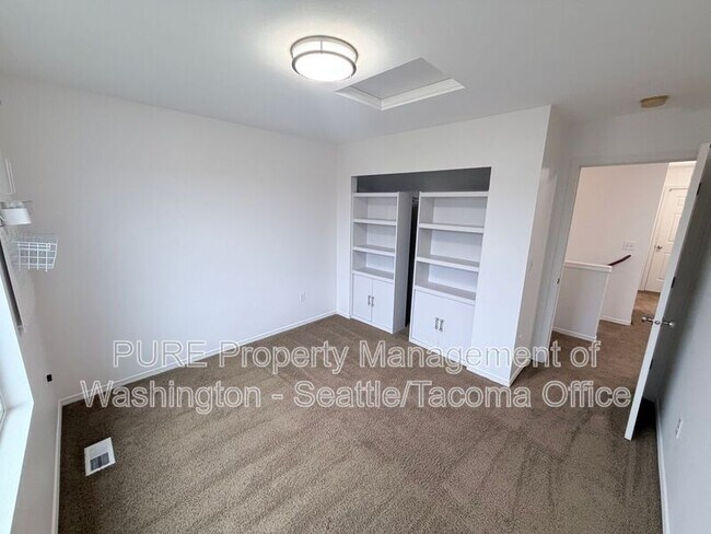 Building Photo - 1725 SW 346th Pl