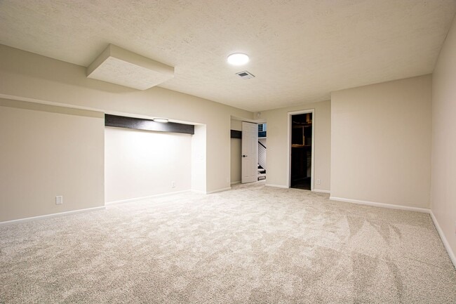 Building Photo - 722 S 153rd Cir