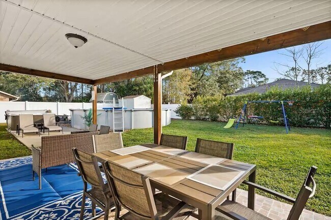 Building Photo - 3 Ryecroft Ln