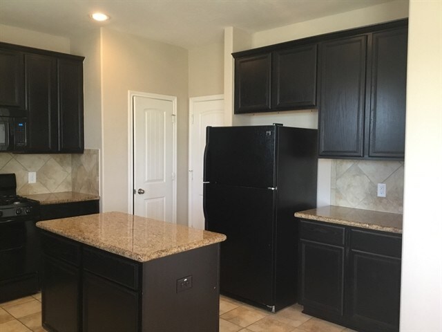 Building Photo - 19554 Plantation Cove Ln