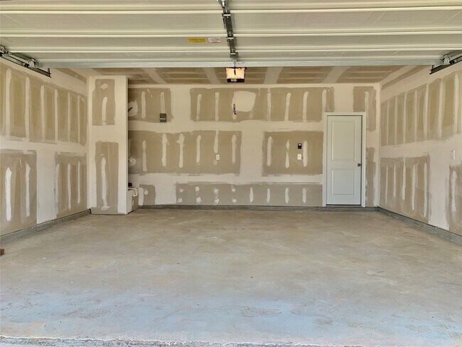 Building Photo - 1024 Greenshank Dr