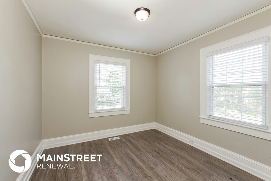 Building Photo - 3706 Avalon Ave