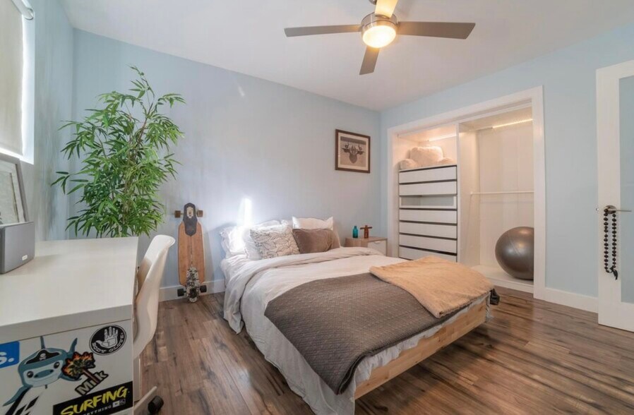 Bedroom 2 - 1530 Marine Ave