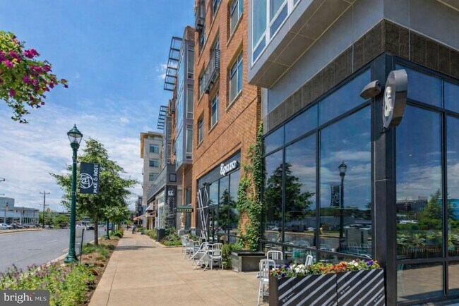 Building Photo - 11710 Old Georgetown Rd