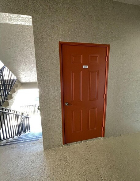 Building Photo - 7015 River Hammock Dr