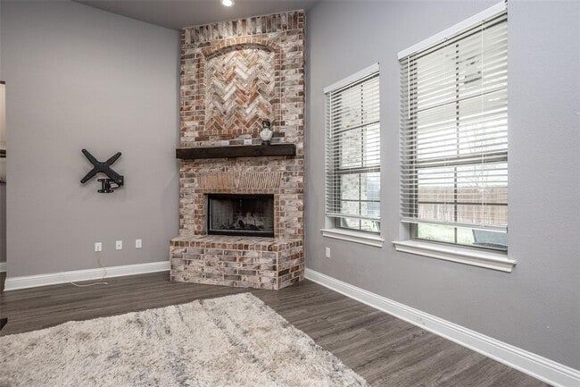 Building Photo - Located in South Martin Branch Decatur TX ...