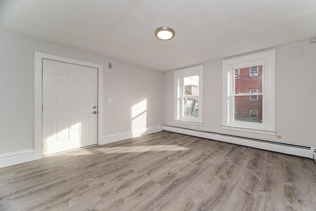 Building Photo - 66 13th St