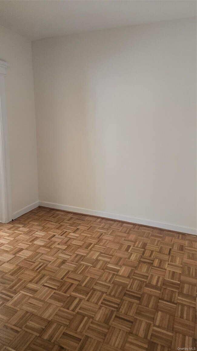 Building Photo - 88-16 Jamaica Ave