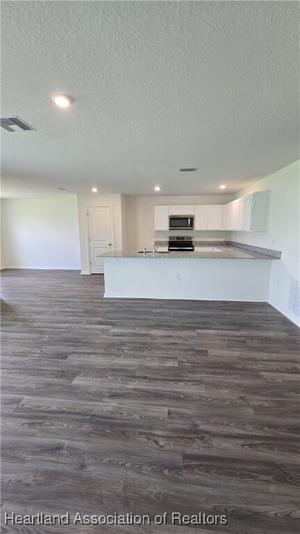 Building Photo - 1280 Stone Ridge Cir