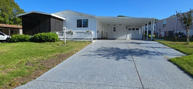 Building Photo - M1715 Pebble Beach Ln (VO/M10)